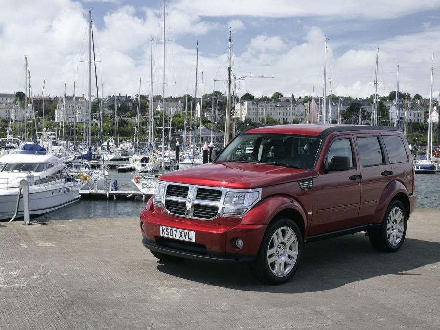  Dodge Nitro 2007 года  (UK) (фото 15 из 16)